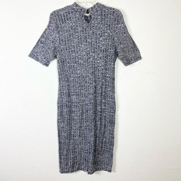 Love Ari Heathered Grey Ribbed Mockneck Midi Bodycon Dress Size 1X - Picture 2 of 4
